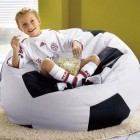 Кресло в форме футбольного мяча: что может быть лучше для болельщика!